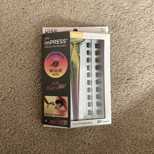 Kiss imPRESS Press-On Lashes - Black